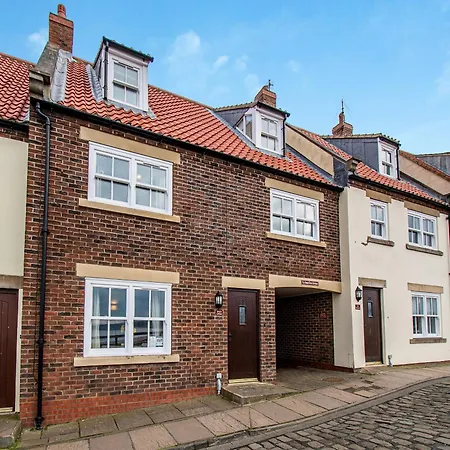 Nobles - Uk43351 * Уитби